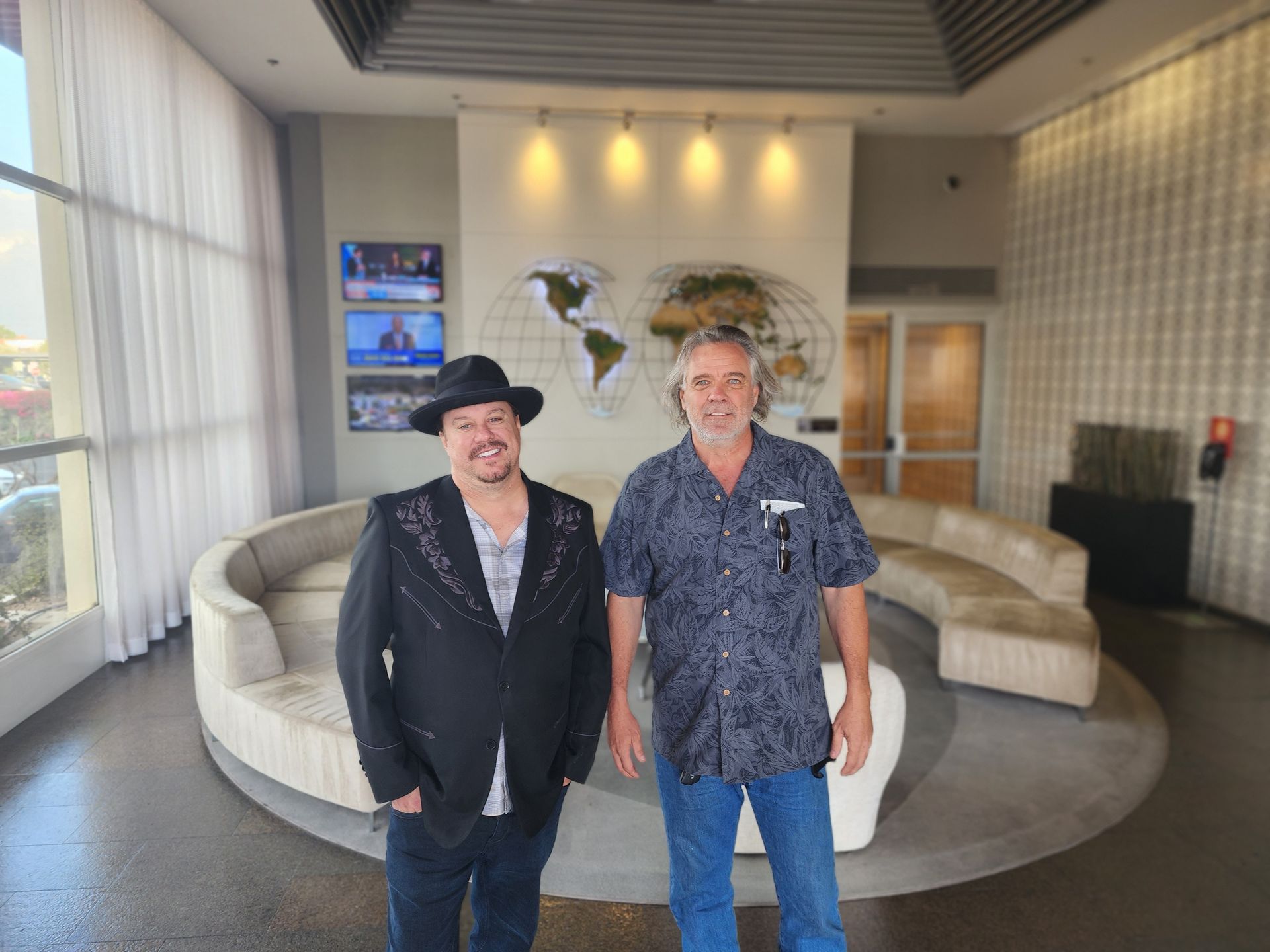 CBS ‘Young and the Restless’ Studios, Hollywood, CA: artist Chris Tutty with Matt Paproski.