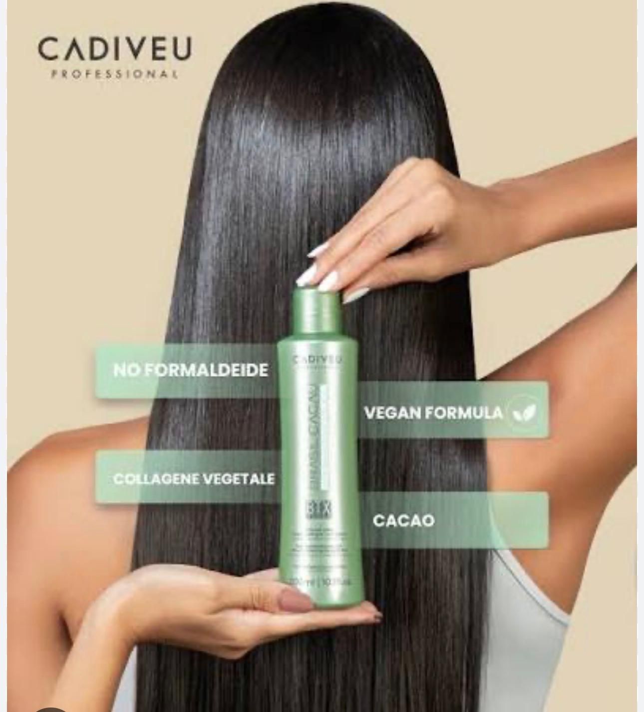 Pubblicità di un prodotto per la cura dei capelli che mostra lunghi capelli neri con una bottiglia verde etichettata