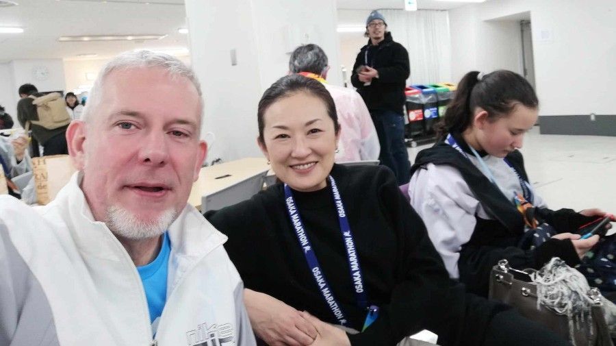 Simon Yates relaxing after 2024 Osaka Marathon