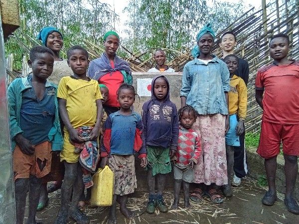 HOPE staff Taiga with group of Ethiopians