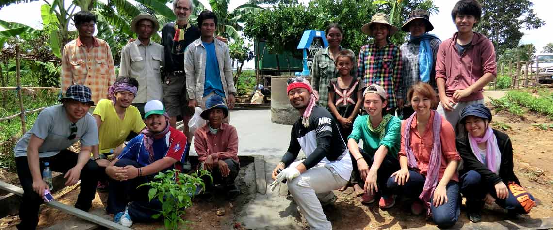 Overseas Volunteers with HOPE Japan