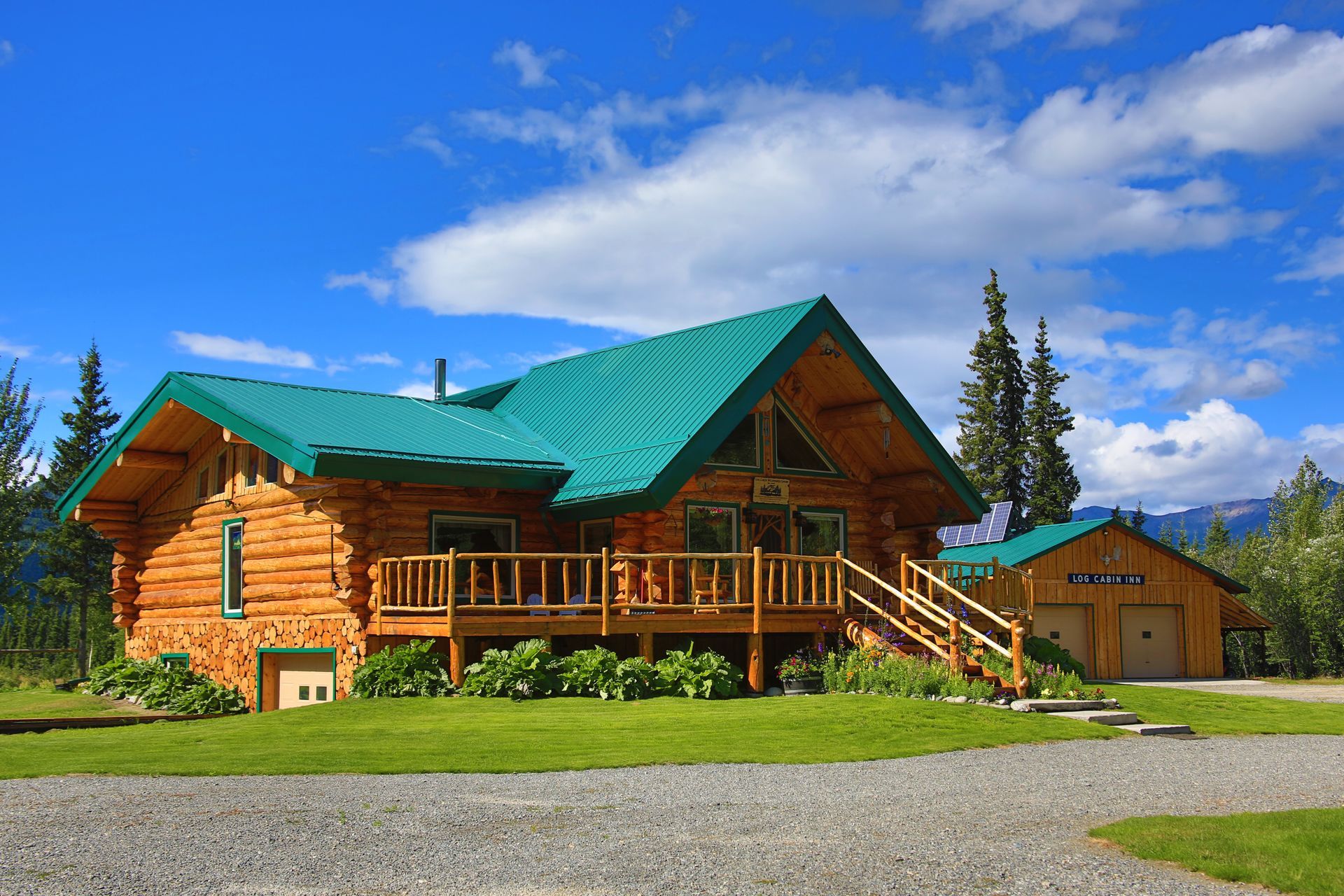 Log Cabin Wilderness Lodge
