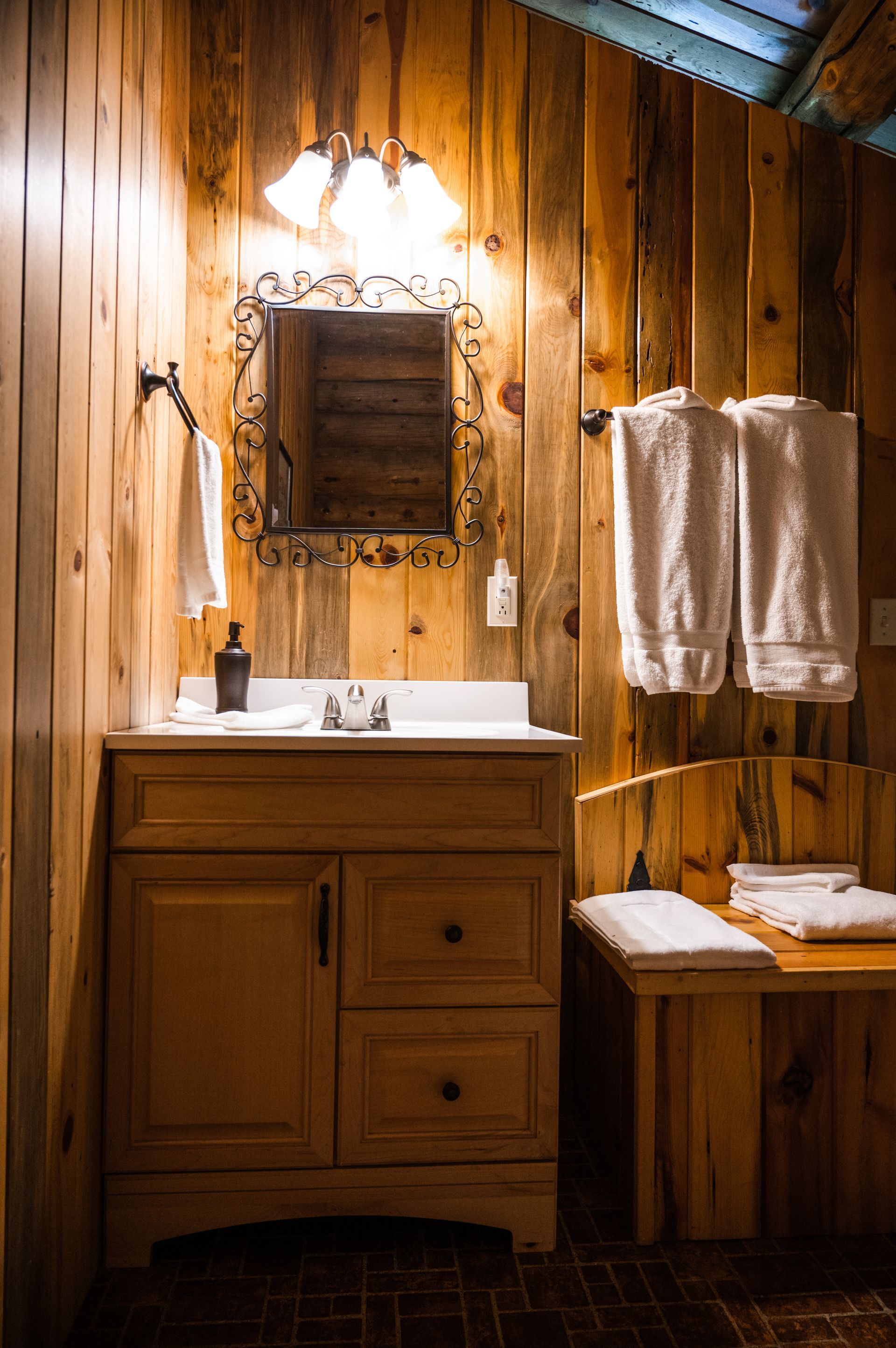 Cloudberry Cabin