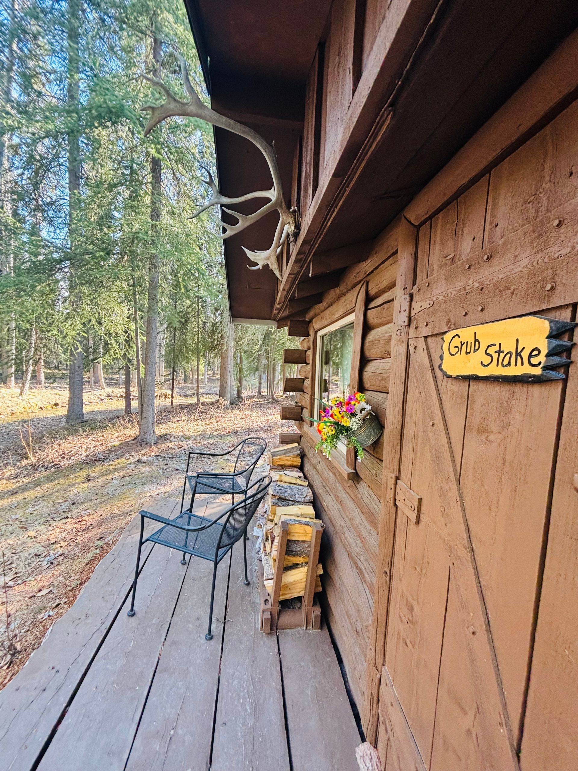 The Grub Steak cabin