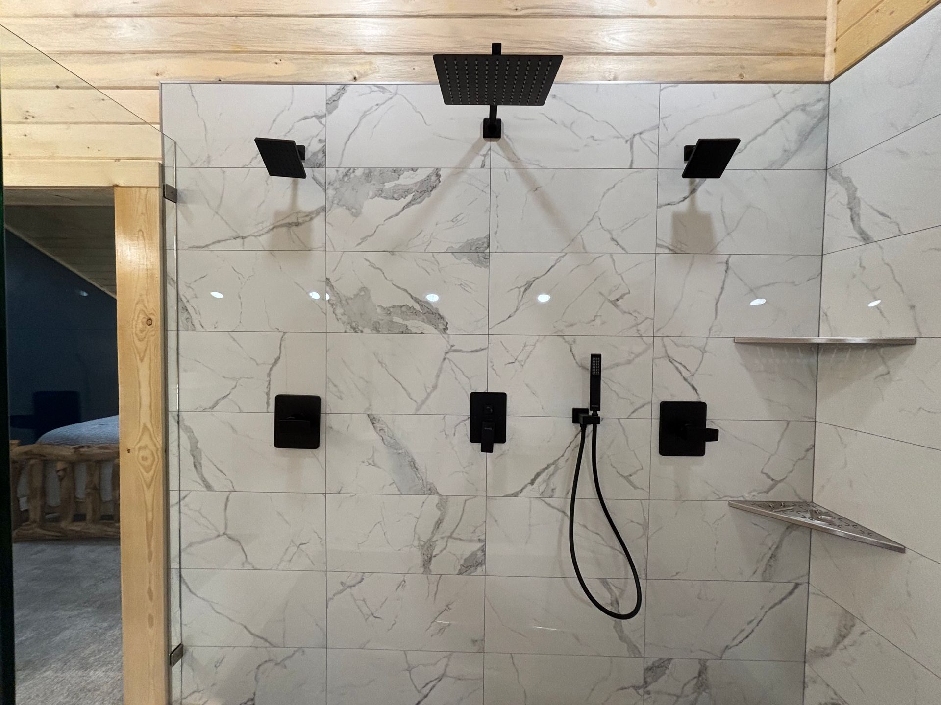 Bathroom of Cloudberry Cabin