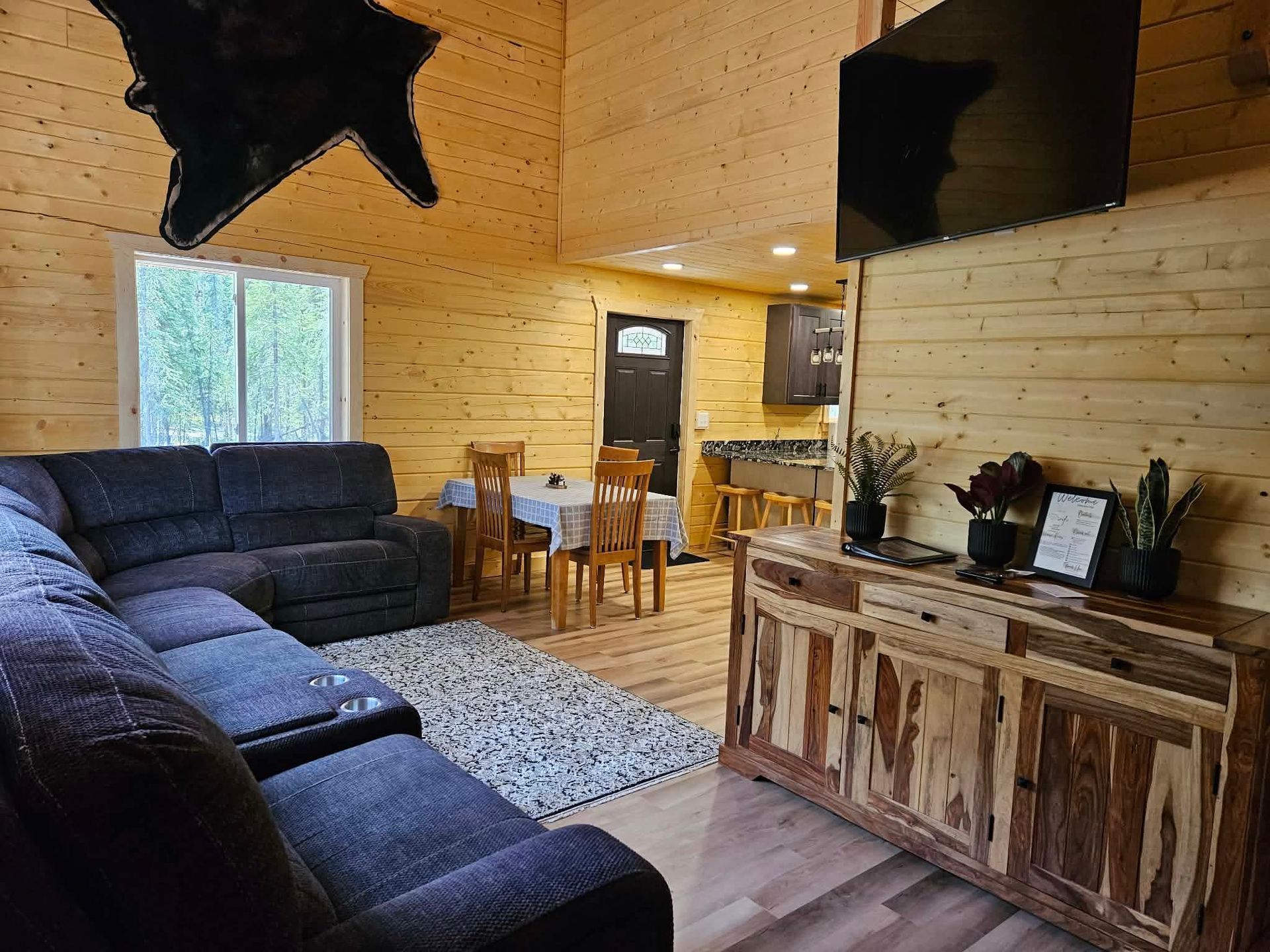 Cloudberry Cabin in Tok, Alaska