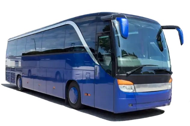 Un bus bleu est garé sur le bord de la route sur fond blanc.