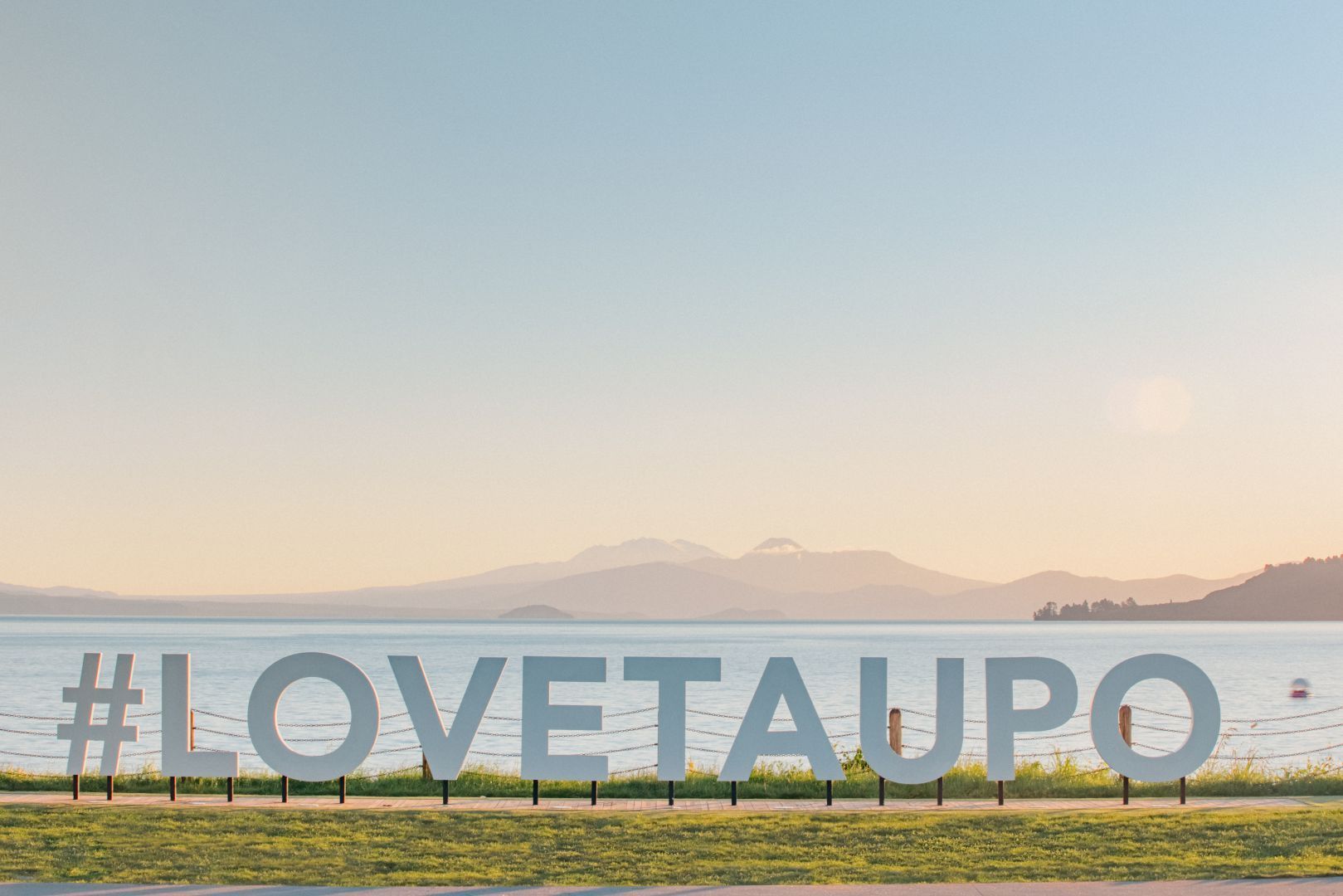 Taupo to Tongariro Return Shuttle