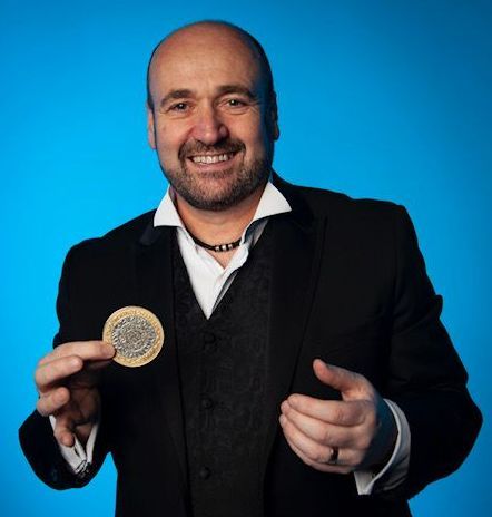 Paul Roberts offers incredible magic tricks.