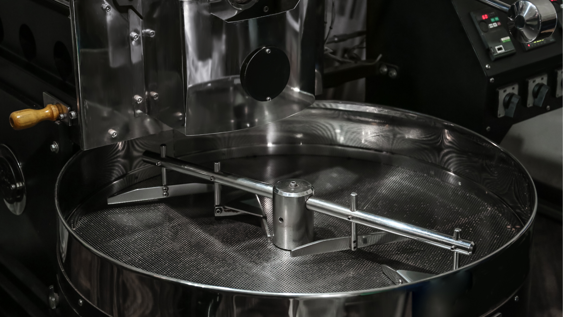 Mixing equipment