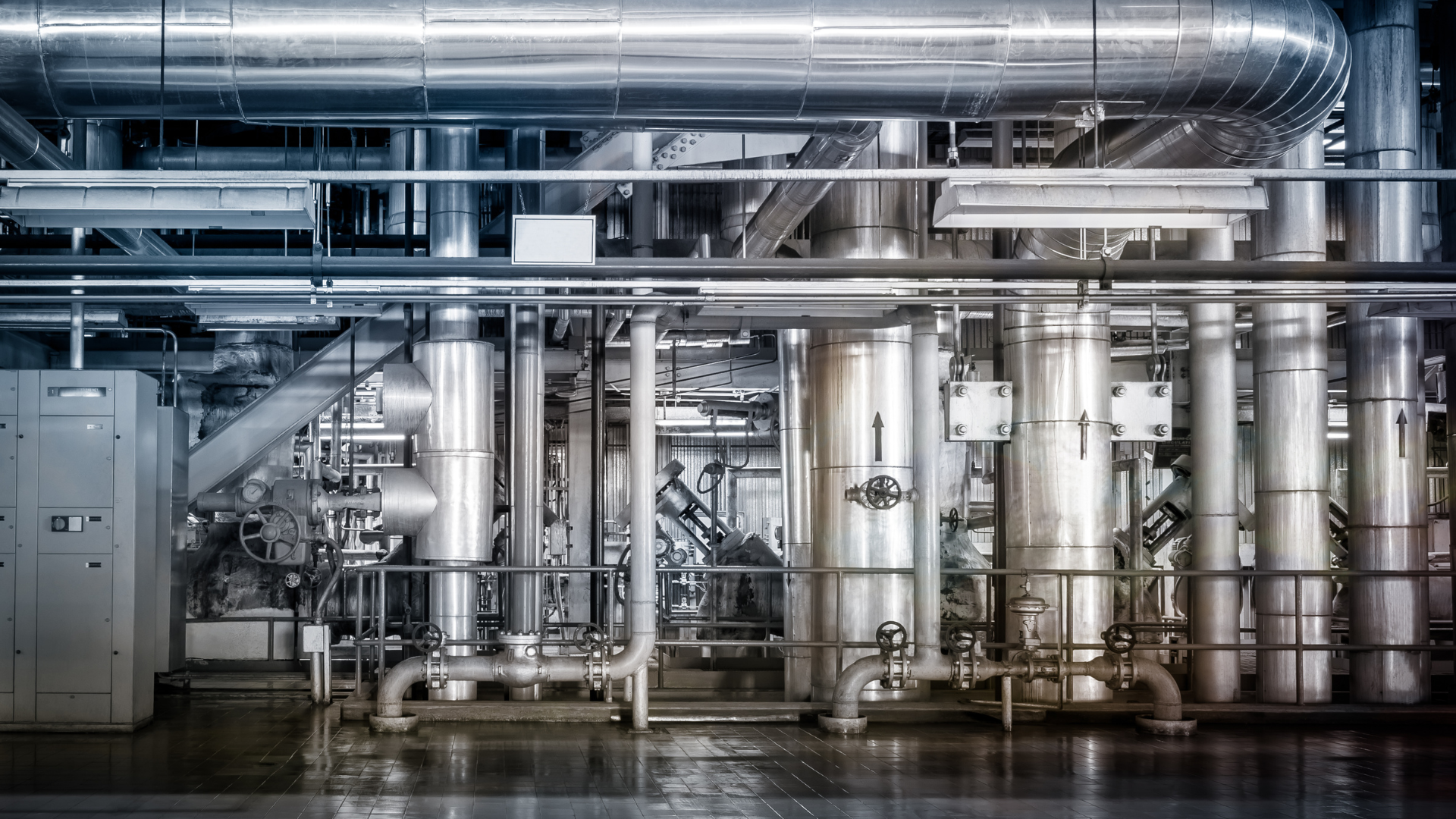 Glass-Lined Reactors vs. Stainless Steel: Which Is Better for Your Process?