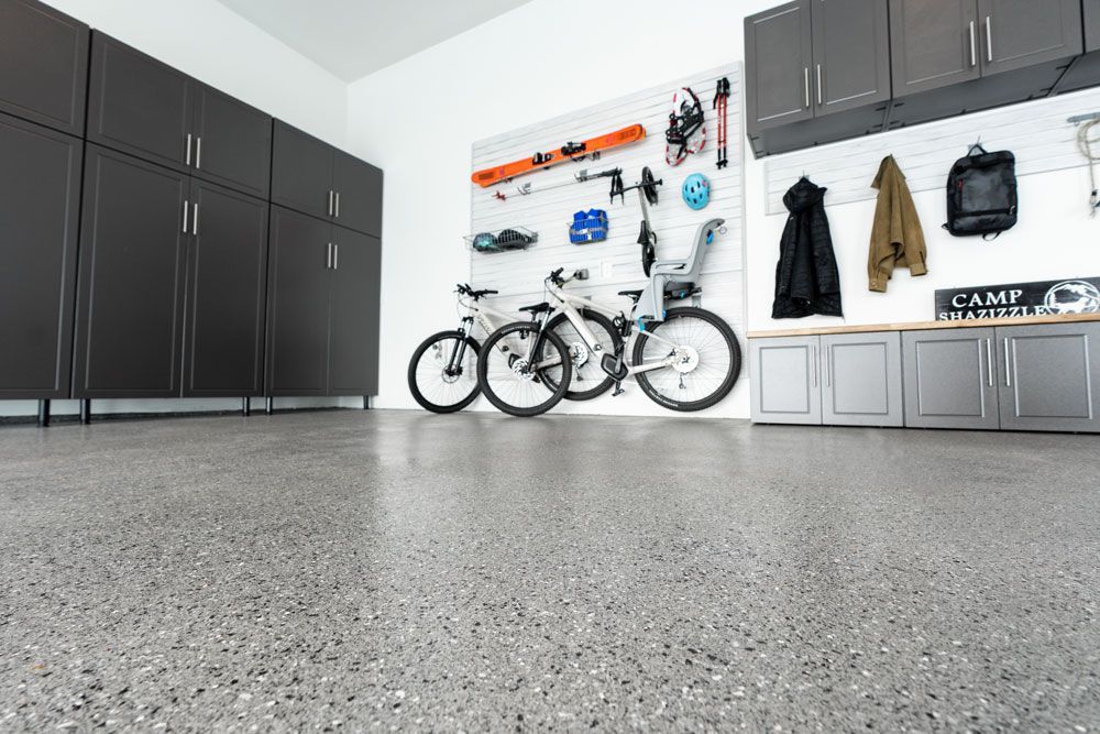 Garage with storage zones