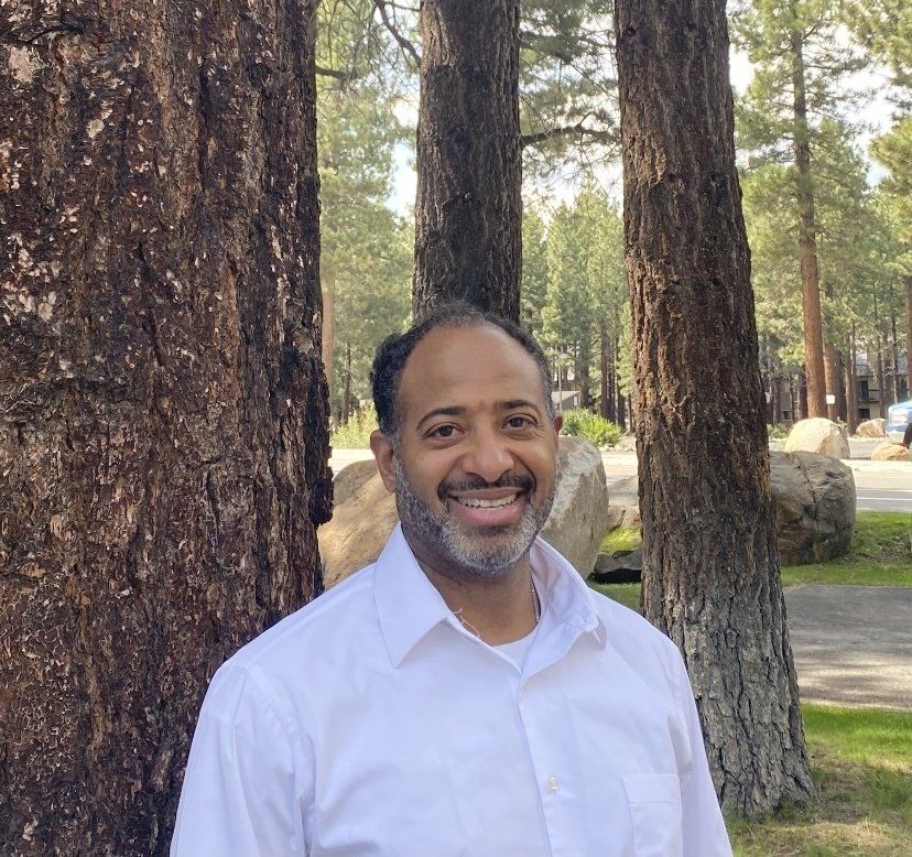 Photo of Aaron Astillero