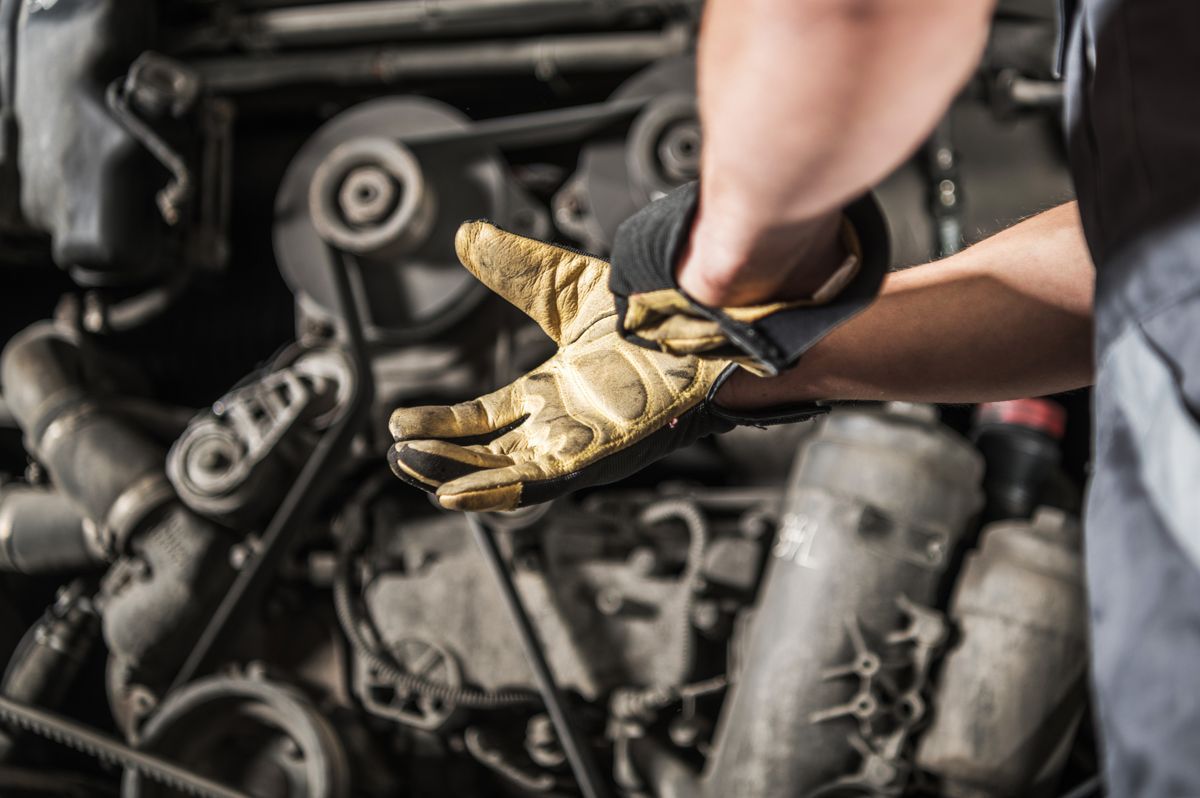 Mobile diesel mechanic