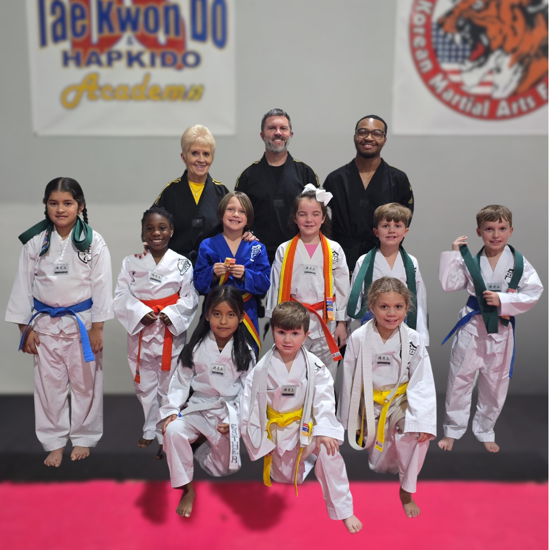 Kids martial arts class group photo at Tennessee Taekwondo