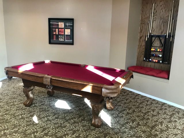 Breckenridge Apartments