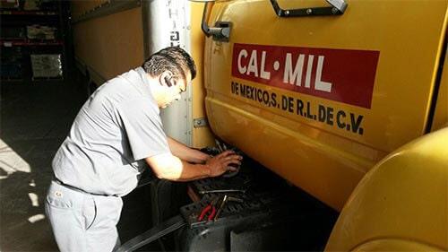 SERVICIO DE MANTENIMIENTO Y LIMPIEZA INDUSTRIAL 