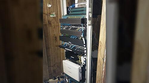 SERVICIO DE MANTENIMIENTO Y LIMPIEZA INDUSTRIAL 