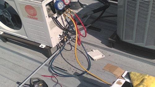SERVICIO DE MANTENIMIENTO Y LIMPIEZA INDUSTRIAL 