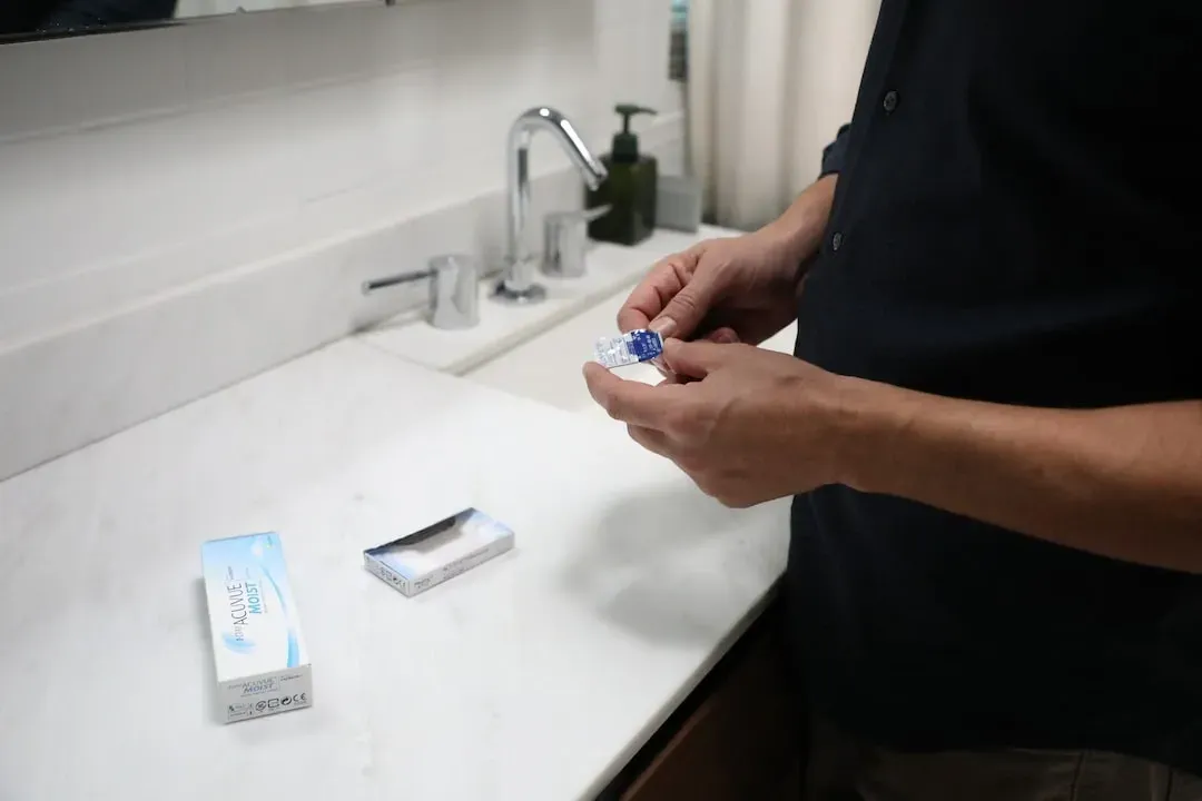 Contact lens fitting at South Shore Eye Associates — North Easton, MA