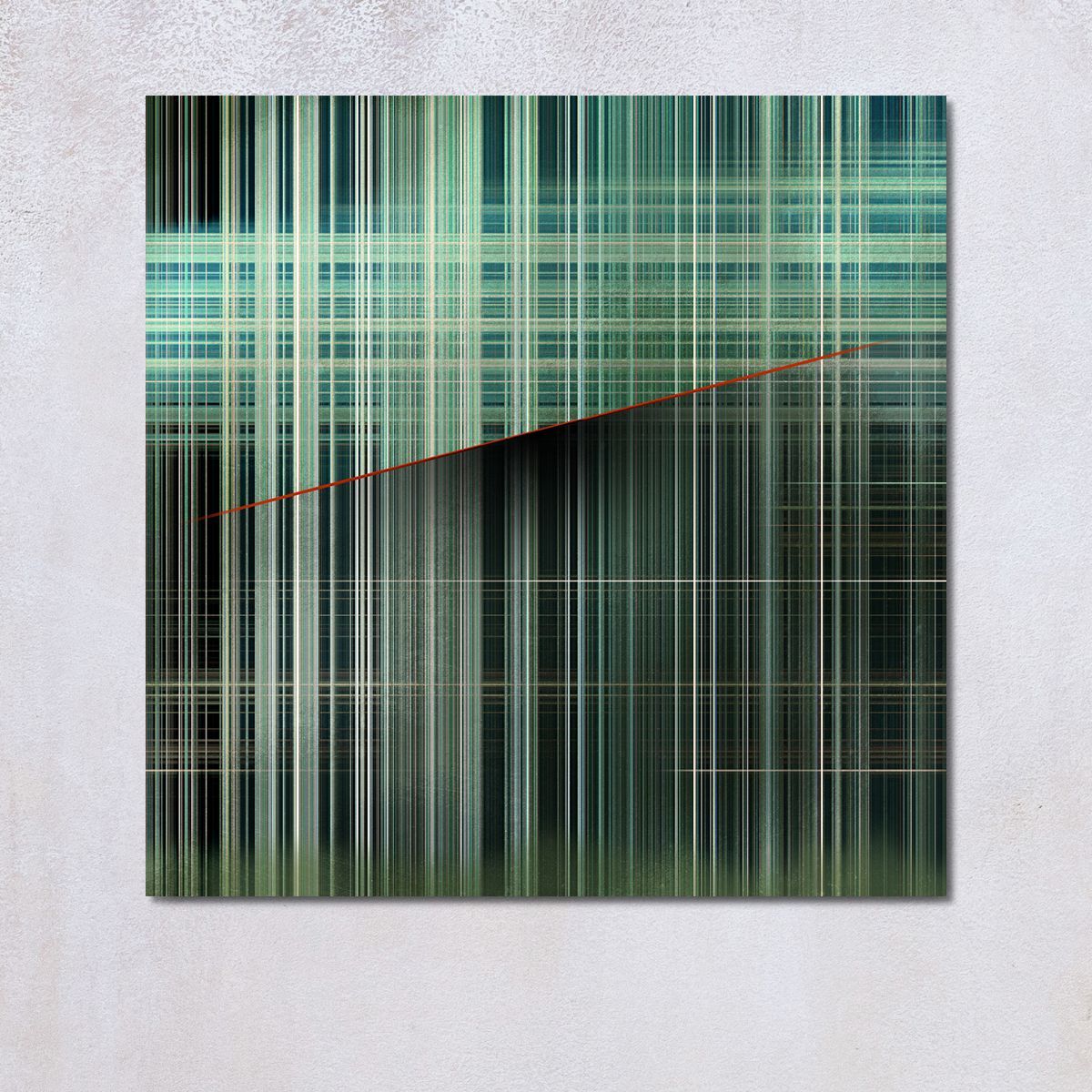Abstracte kunst met overlappende groene en witte verticale en horizontale lijnen, doorsneden door een oranje diagonale lijn.