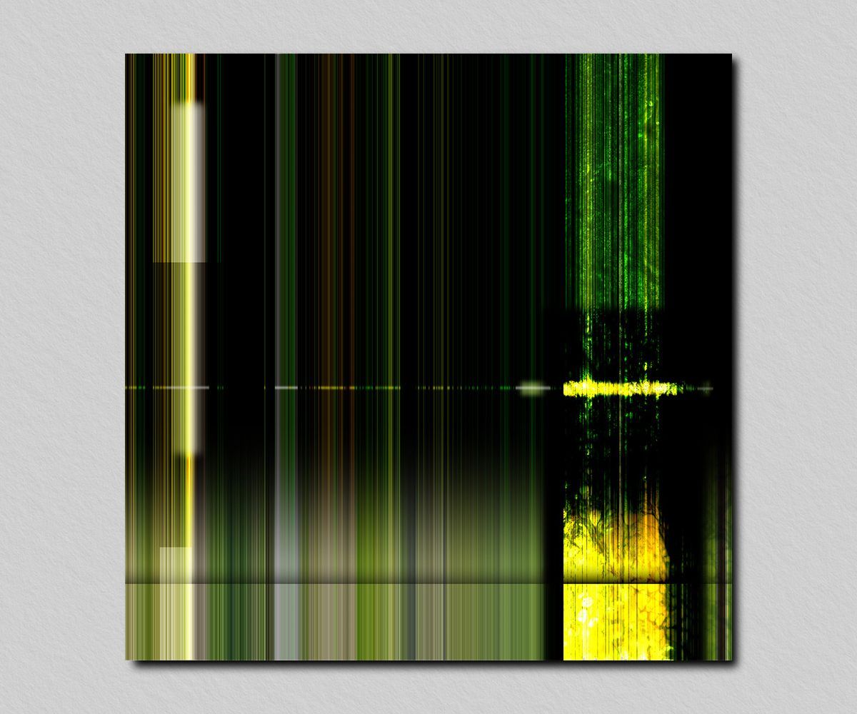 Abstracte kunst met verticale strepen in groen, geel en zwart die reflecteren op een horizontale lijn.