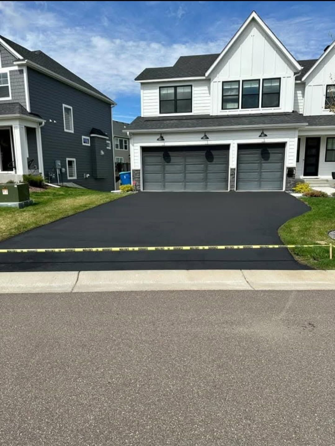 Paving Driveway — North Branch, MN — North Oaks Paving LLC Paving Driveway — North Branch, MN — North Oaks Paving LLC