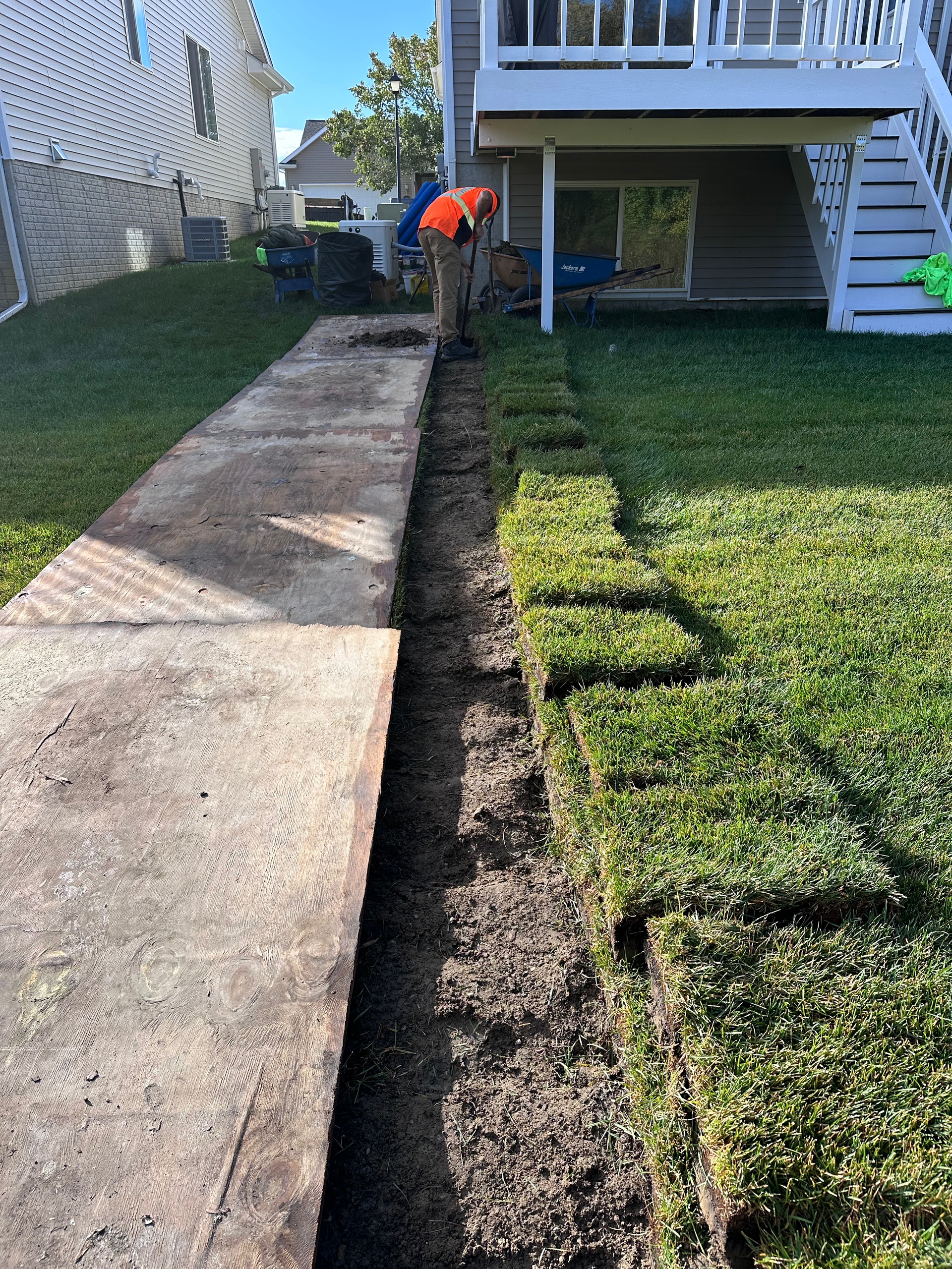 drain tile trench