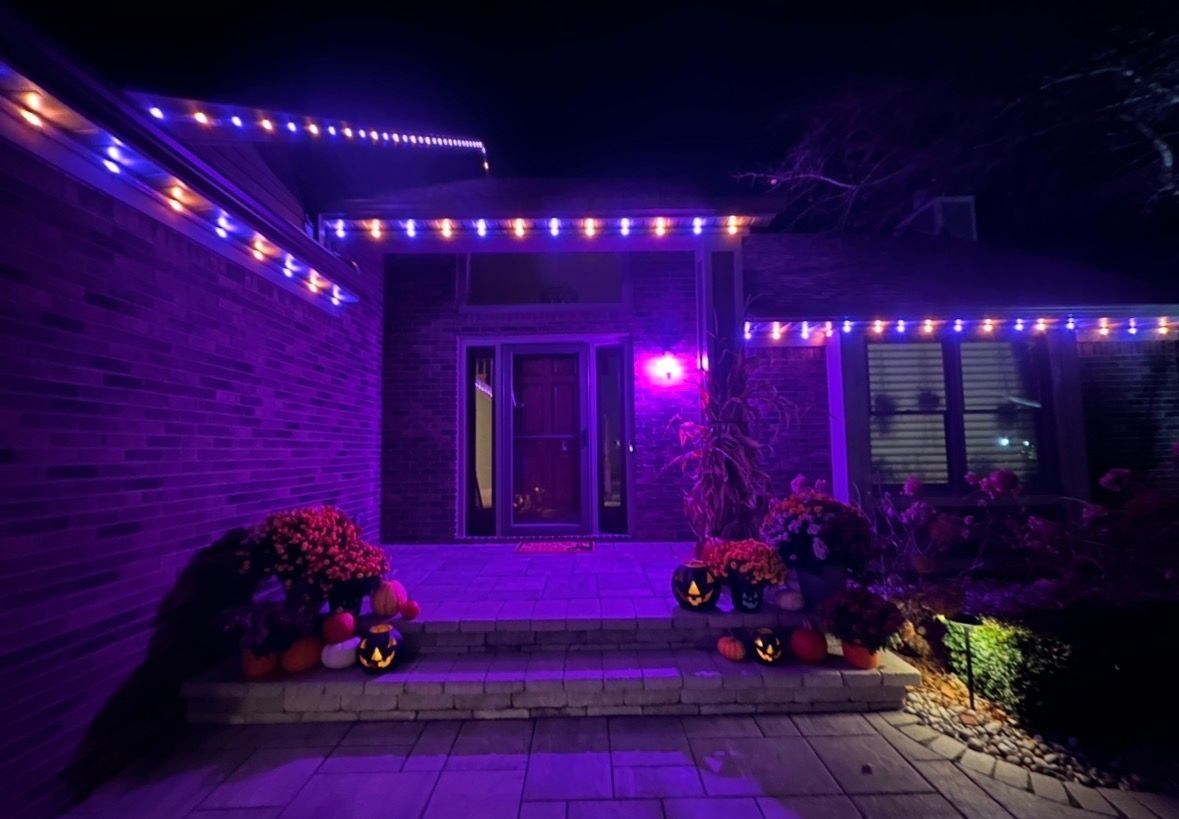 Halloween permanent lights. Not govee. Inception. Blue hopper meshtek. Permanent lights on a residential home in Grand Blanc michigan