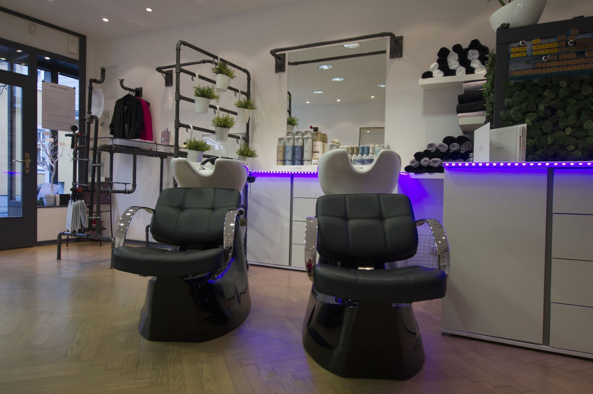 Salon