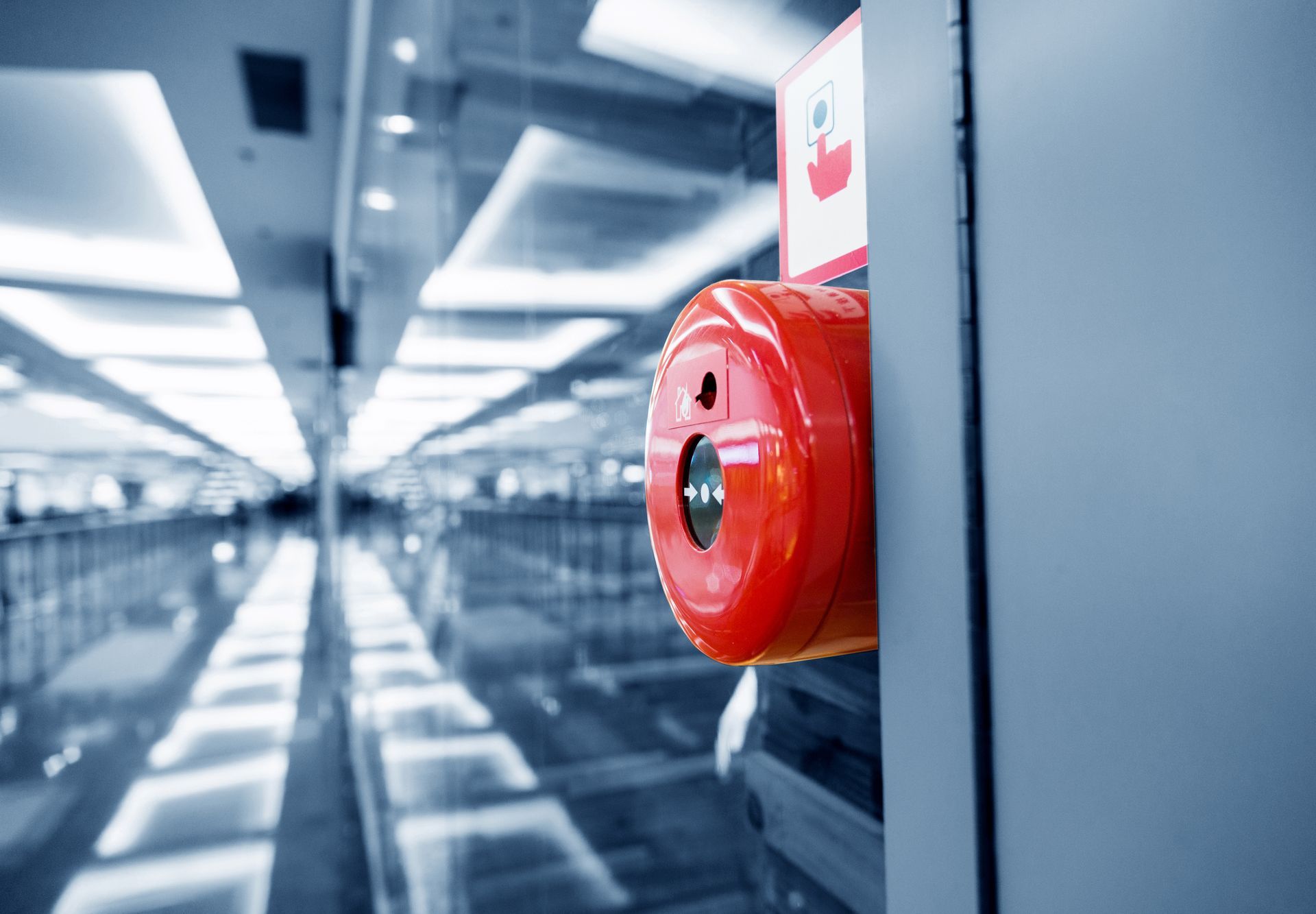 UniFire fire alarm button on a shopping center wall, ensuring robust fire protection and quick response for business safety. UniFire fire alarm button on a shopping center wall, ensuring robust fire protection and quick response for business safety.