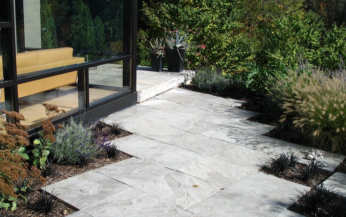WATERSTONE GARDEN