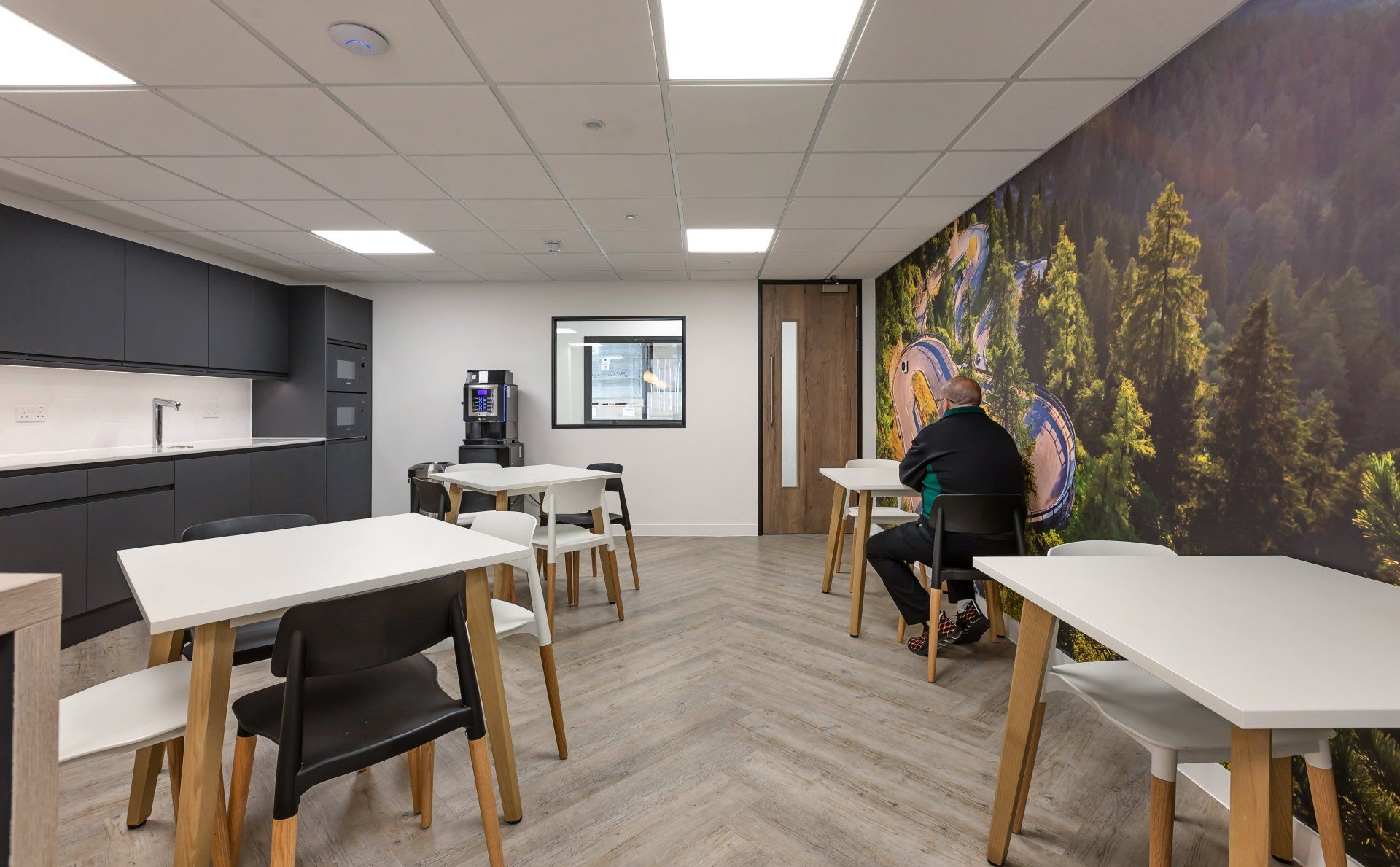 Breakout space in use by Glenside