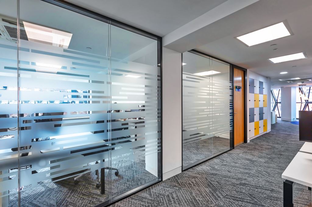 Glenside Auction House Fit Out Maidenhead After