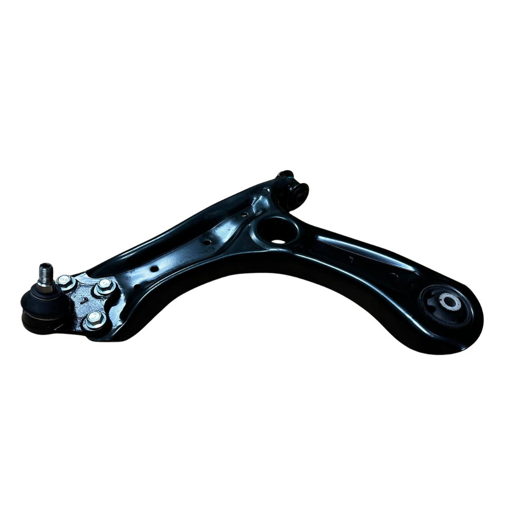 Brazo de control de suspensión automotriz negro sobre un fondo blanco