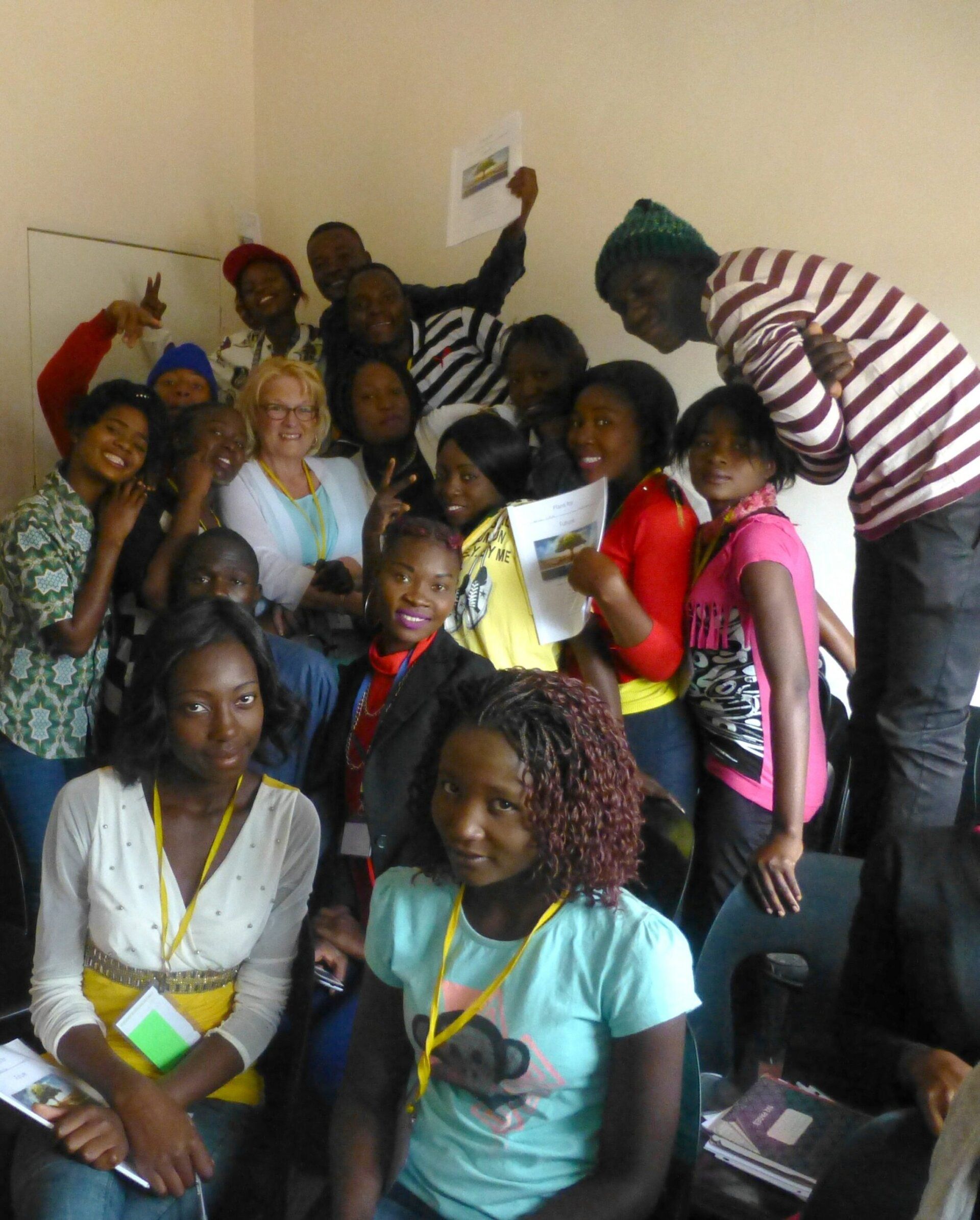 Photo of June Horne with Kachimfya School students
