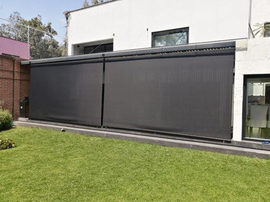 Toldo vertical enrollable