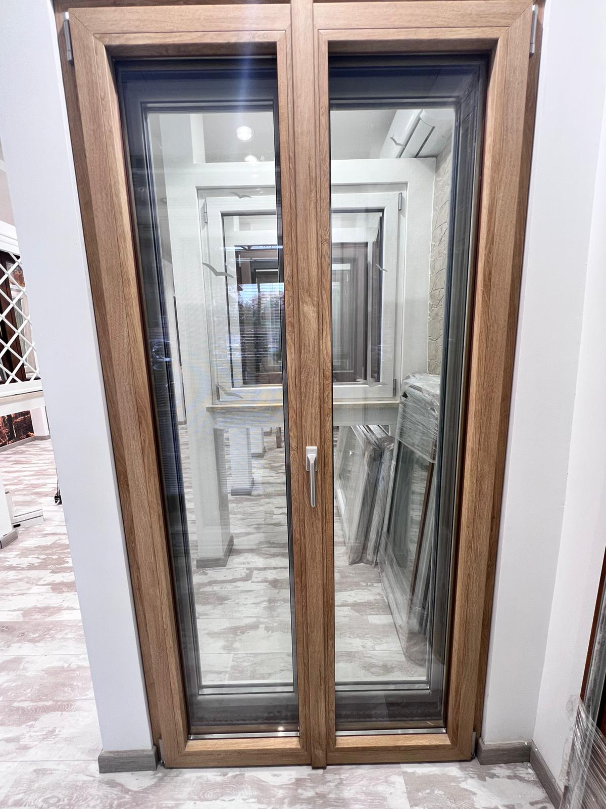 infissi a Roma Eur effetto legno in PVC