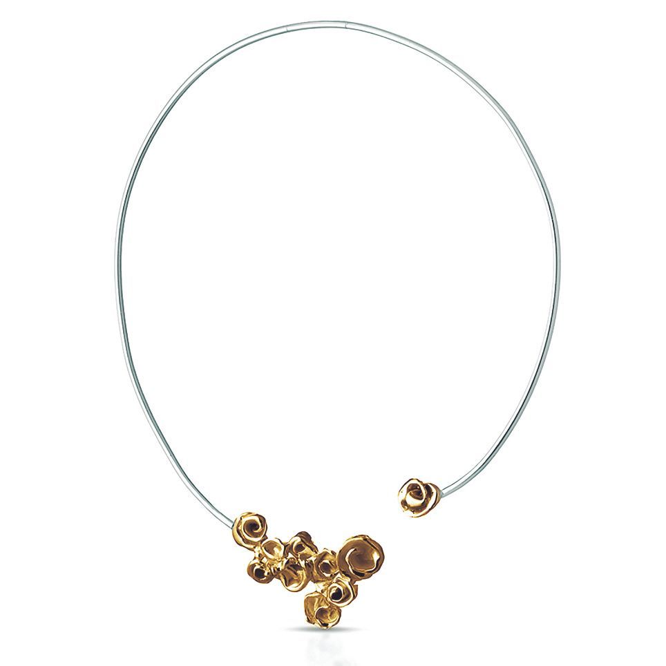 Collier in bronzo e argento.