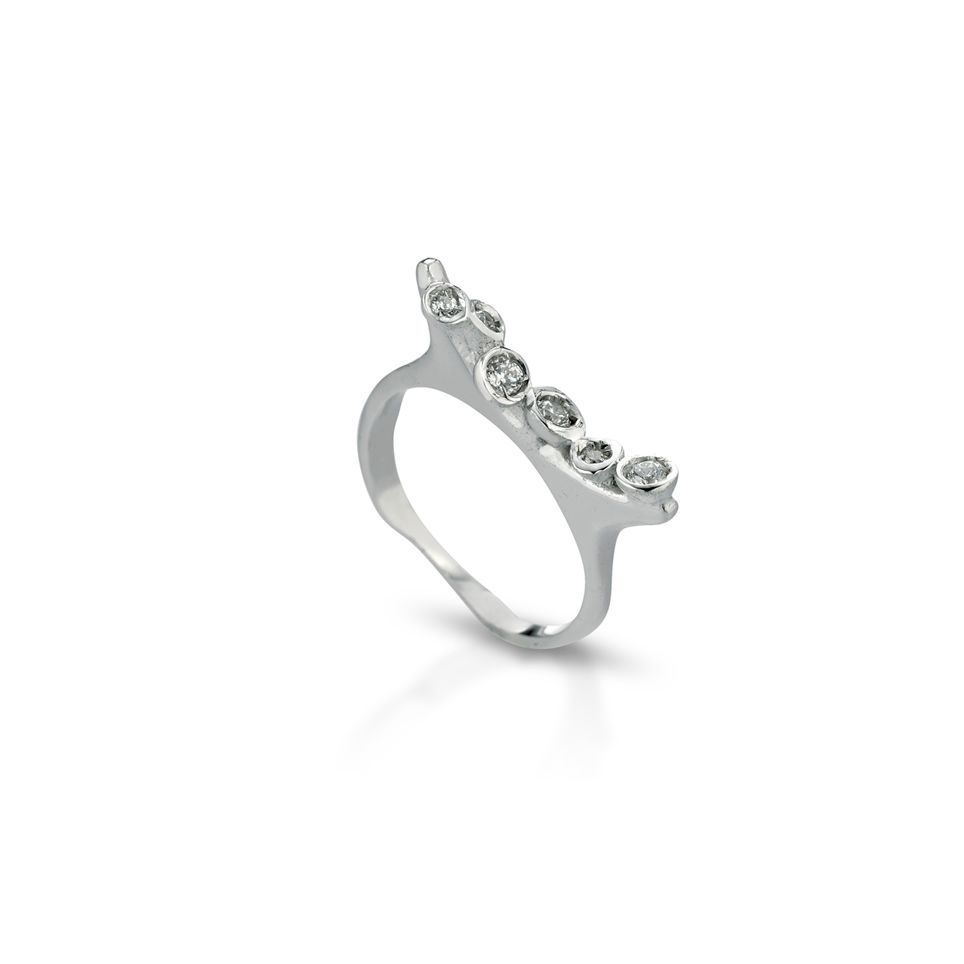 anello in argento e zirconi