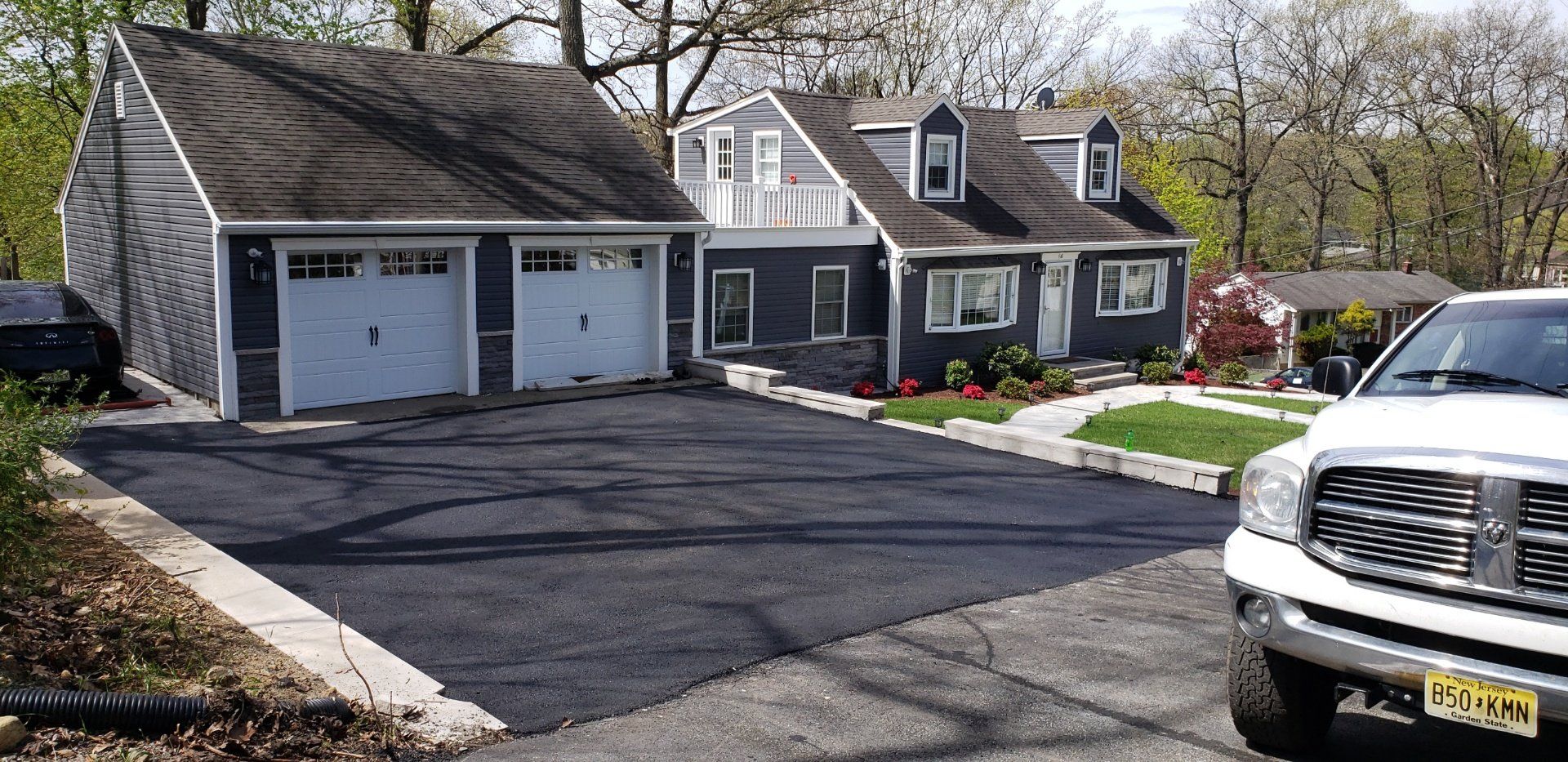 Black Diamond paving drive way