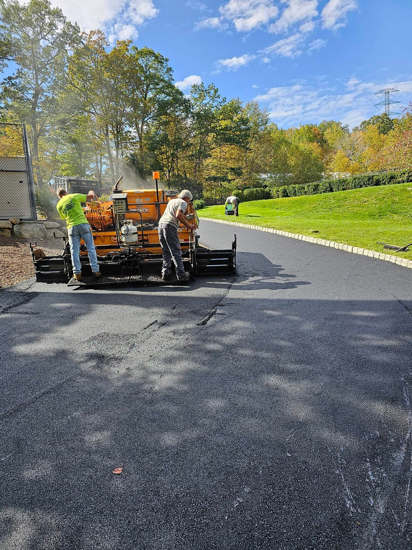 Common Asphalt Issues and How to Address Them