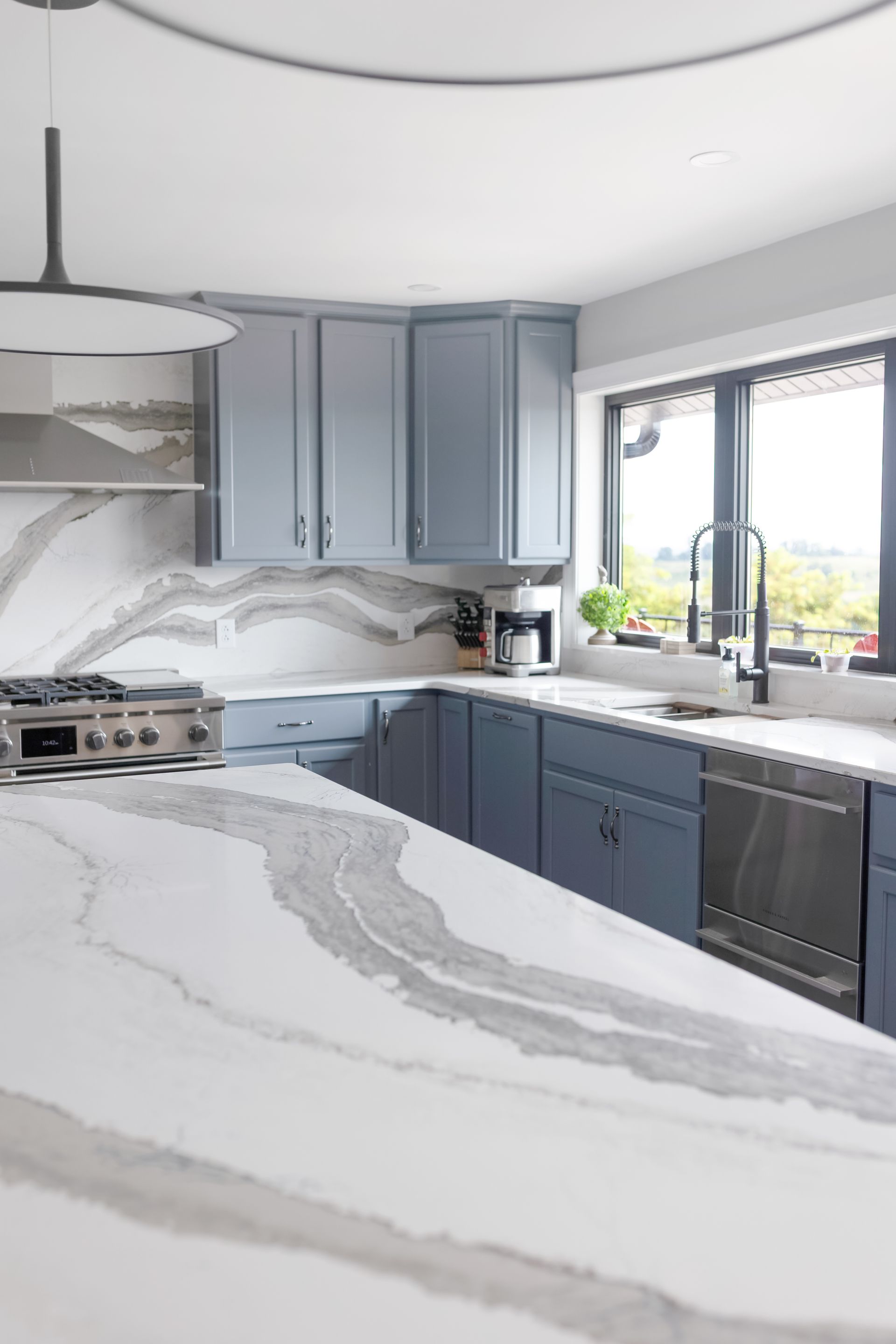quartz and stone countertops
