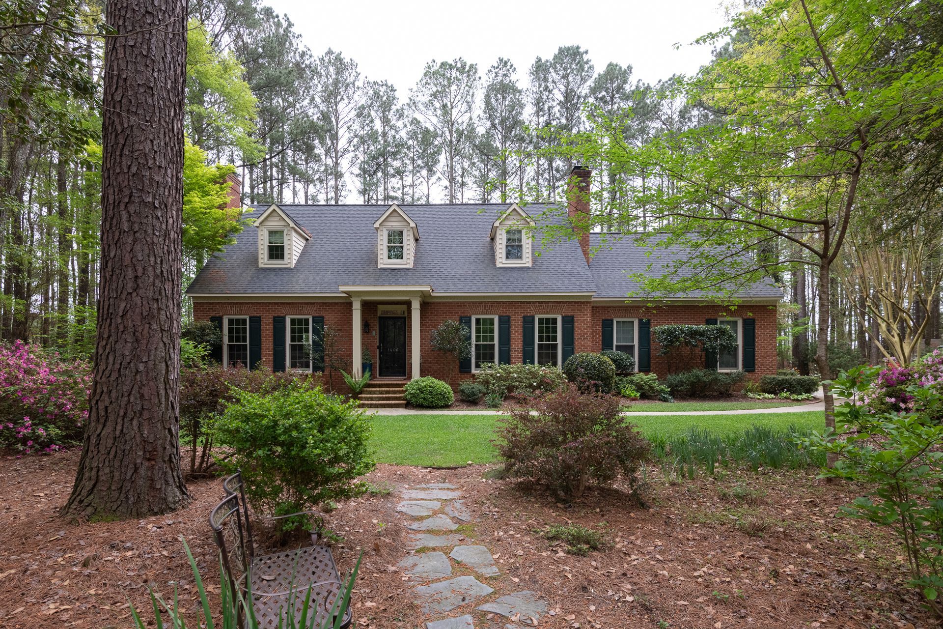 1406 Doris Circle