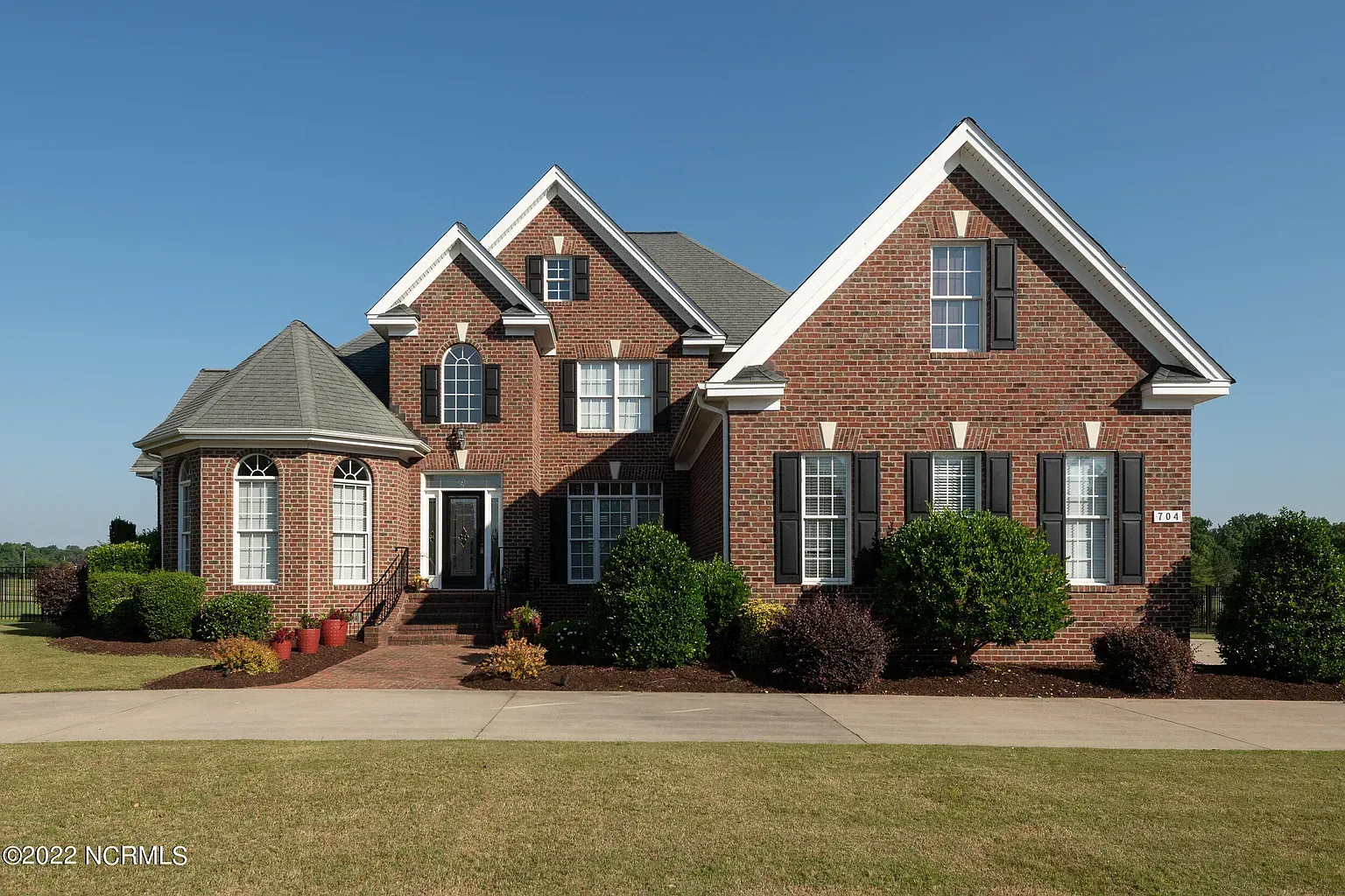 704 Golf View Drive
