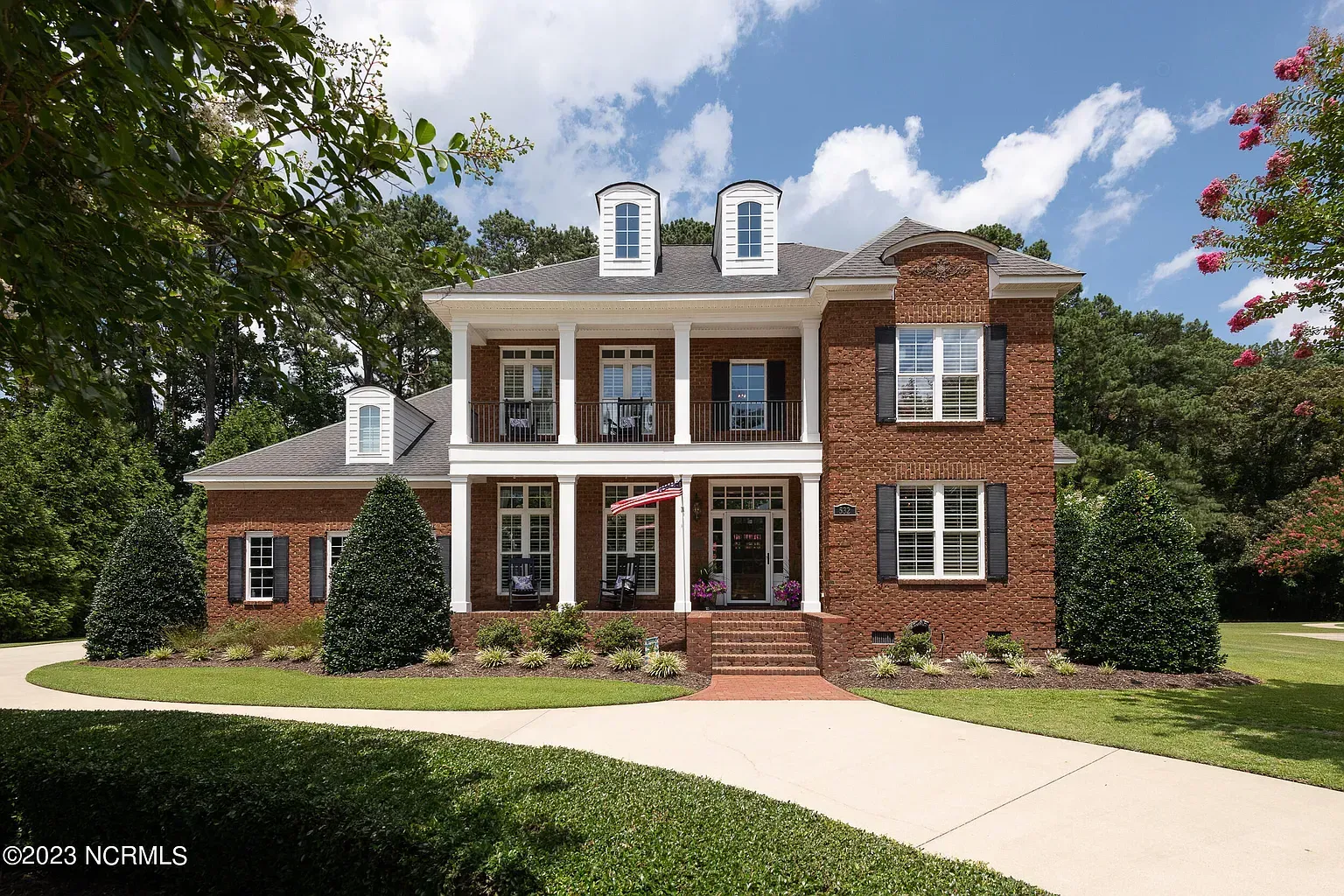 532 Westminster Circle