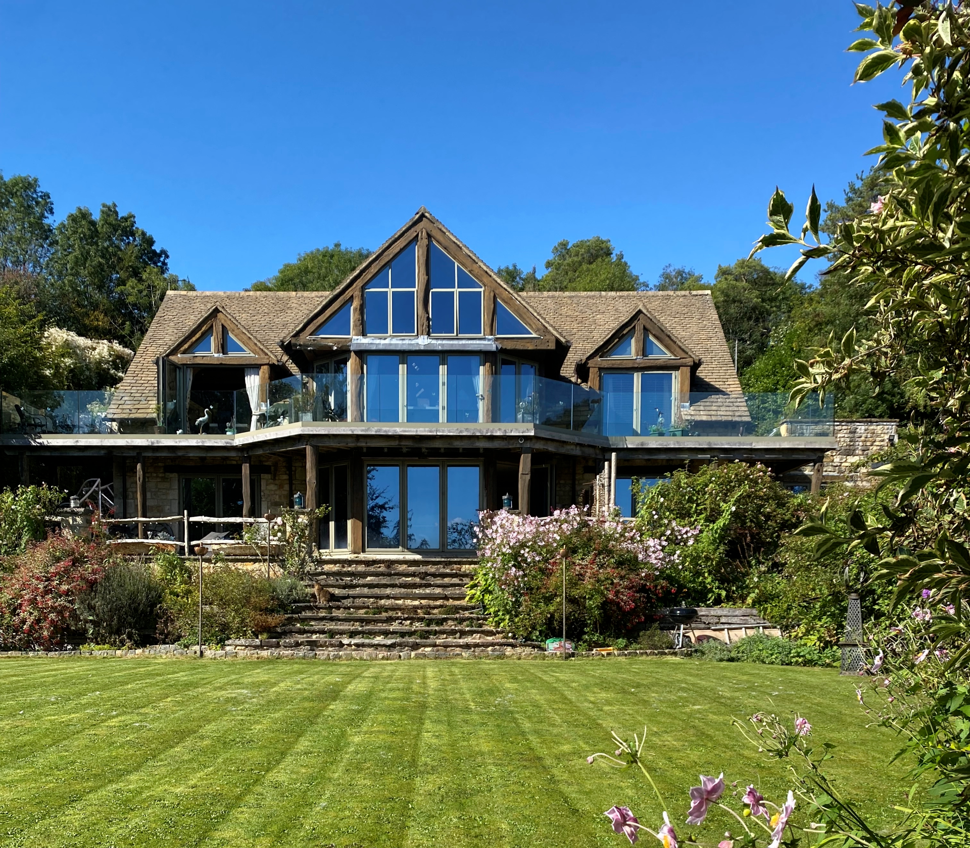 New build house by RTB construction in Cheltenham
