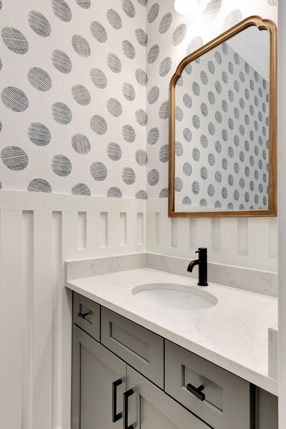 custom home bathroom