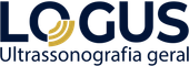 Logotipo da LOGUS Ultrassonografia Geral, apresentando texto azul escuro com um gráfico curvo dourado dentro da letra O.