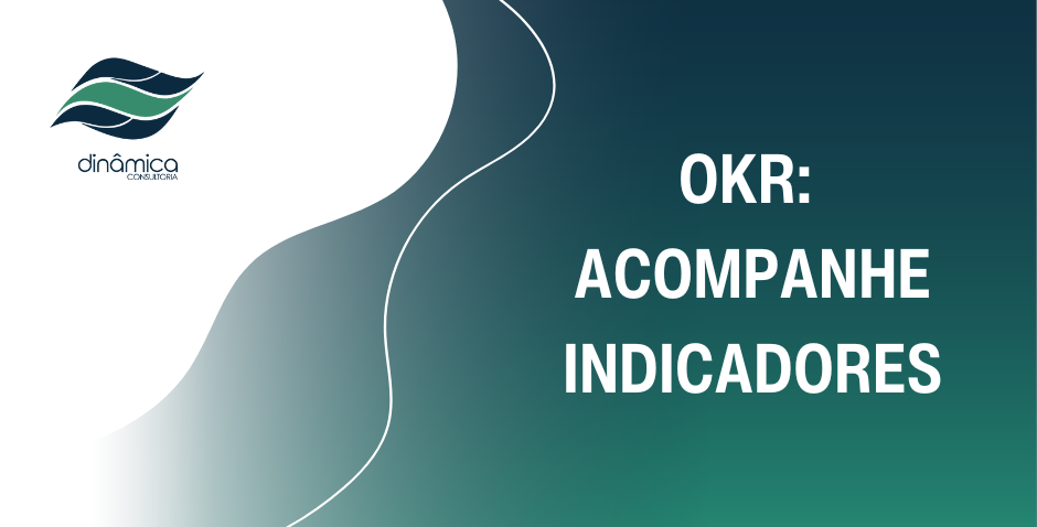 Slide de título OKR com gradiente azul-petróleo, curvas brancas e logotipo; o texto diz